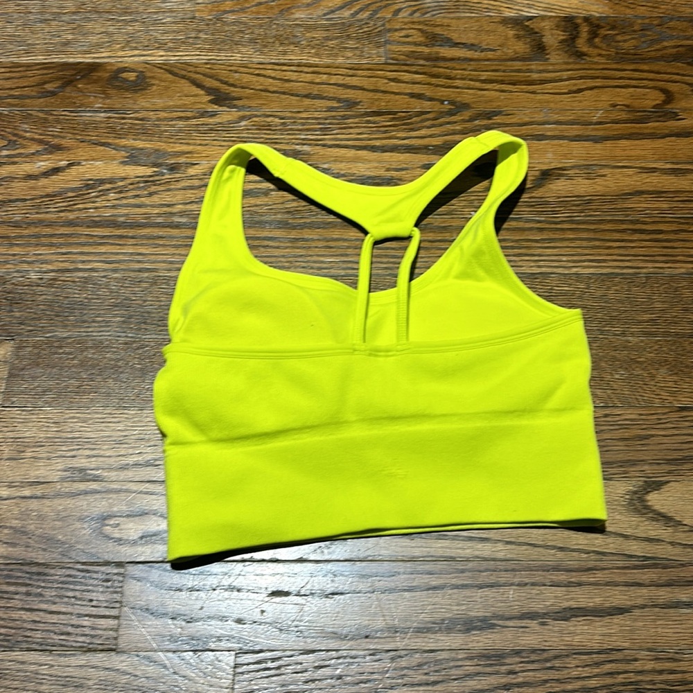 Seamless Racerback Bra - Picture 2 of 3